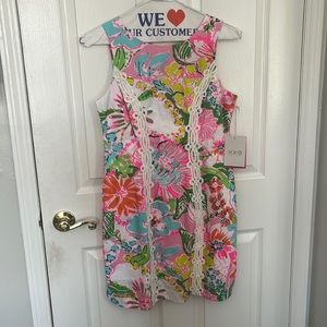 Floral Print Lily Pulitzer Target Collab Dress w/ Pineapple Zipper (NEVER WORN)
